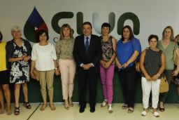 Hoy visita dos cooperativas gallegas y participa en el XII Congreso de Economía Agraria