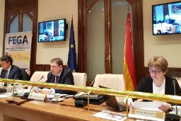 Hoy, por videoconferencia, con los consejeros de Agricultura y Pesca autonómicos para analizar las consecuencias del coronavirus