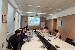 Hoy, en una reunión por videoconferencia