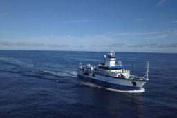 A bordo del buque científico Vizconde de Eza