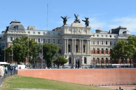 En el marco del fomento de la integración de cooperativas y otras entidades asociativas de ámbito agroalimentario 