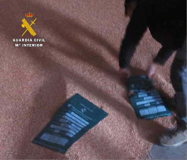 El SEPRONA investiga a 8 personas por uso fraudulento de semillas de cereal, dentro de la Operación MONSASA contra la venta ilegal de semillas protegidas.