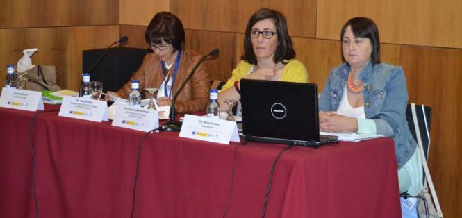 Taller "Buenas prácticas en transformación y comercialización", de izq. a dcha: Eduardo Dromer, Mª Luisa Álvarez y Susana González.