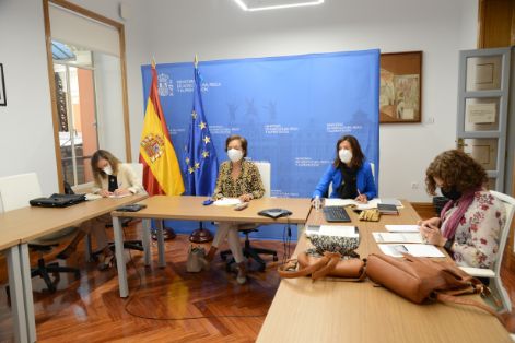 EN RESPUESTA A LAS PETICIONES FORMULADAS POR EL PROPIO SECTOR  