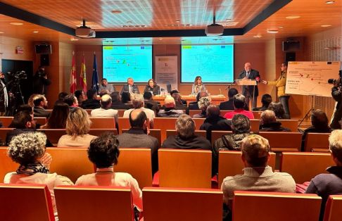 Mediante la firma de un convenio con los regantes