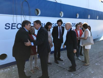 Hoy, en su visita al barco “Miguel Oliver”, en A Coruña 