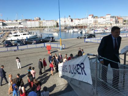 Hoy, en su visita al barco “Miguel Oliver”, en A Coruña 
