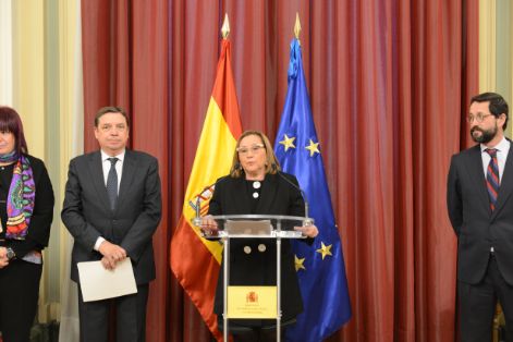 EN LA FIRMA DEL CONVENIO DE ADHESIÓN DE LA JUNTA DE EXTREMADURA 