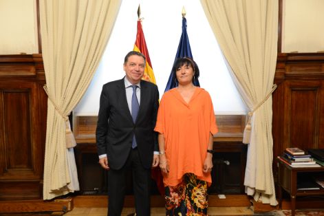 Hoy, en la sede del Ministerio 