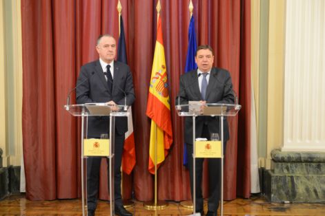 HOY, EN UNA REUNIÓN PRESIDIDA POR LOS MINISTROS DE AGRICULTURA DE AMBOS PAÍSES