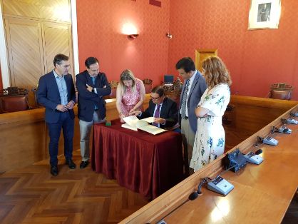 HOY, EN LA CELEBRACIÓN DEL DÍA DEL VITICULTOR, EN TOMELLOSO (CIUDAD REAL)