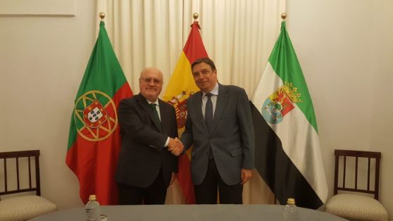 LOS MINISTROS DE AGRICULTURA HAN MANTENIDO UNA REUNIÓN BILATERAL EN MÉRIDA