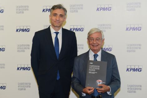 Hoy, en la presentación de un informe de KPMG sobre la gastronomía en la economía española