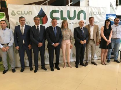 Hoy visita dos cooperativas gallegas y participa en el XII Congreso de Economía Agraria