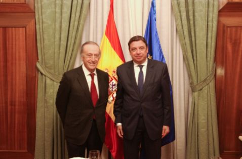 HOY, EN LA SEDE DEL MINISTERIO 