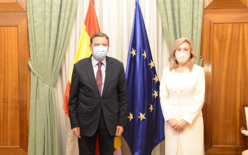 Hoy, en la sede del Ministerio 