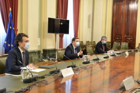 23112020 Ministro PROVACUNO  (4)
