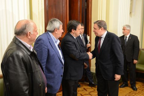 HOY, EN LA REUNIÓN DE LA MESA SECTORIAL DEL ACEITE DE OLIVA Y DE LA ACEITUNA DE MESA