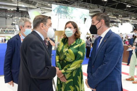 VISITA AL ESTAND INSTITUCIONAL DEL MAPA EN FITUR