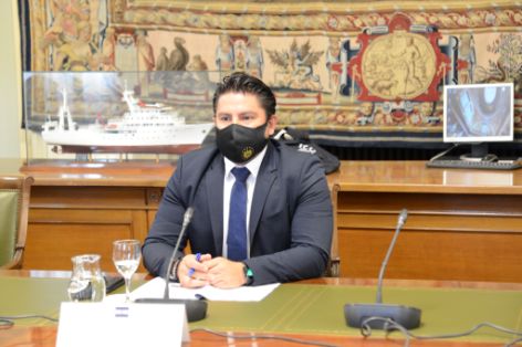 Hoy, en la sede del Ministerio 