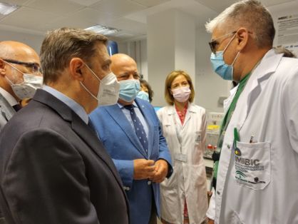 Hoy, en una visita al Instituto Maimónides de Investigación Biomédica de Córdoba