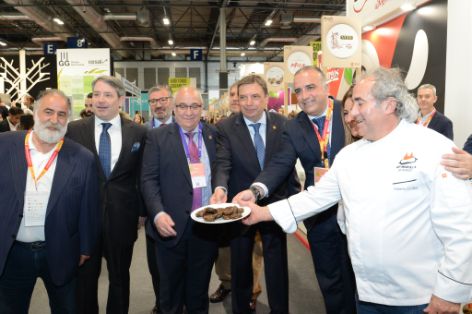 En la inauguración del 35º Salón Gourmets 2022  