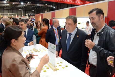 En la inauguración del 35º Salón Gourmets 2022  
