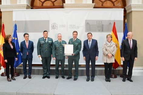 ESTA MAÑANA, EN LA SEDE DEL MINISTERIO  