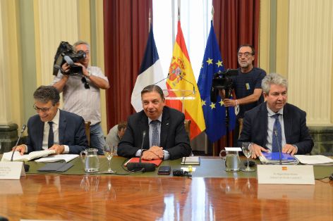EN LA PRIMERA REUNIÓN BILATERAL CON EL MINISTRO MARC FESNEAU