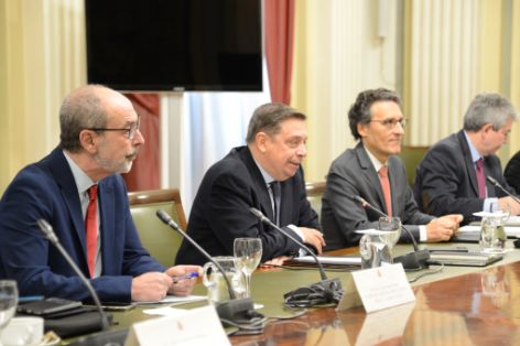 Luis Planas preside la reunión del comité de dirección del ministerio 
