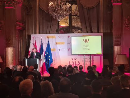 Hoy, en un acto celebrado en la embajada de España en Francia