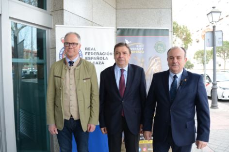 En la Conferencia Internacional “Prioridades y retos para los cazadores europeos”