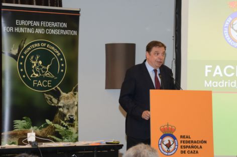 En la Conferencia Internacional “Prioridades y retos para los cazadores europeos”