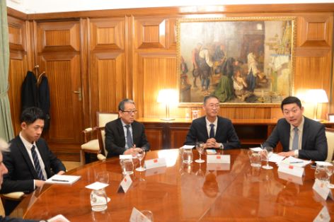 Hoy, en una reunión con el embajador chino en España, Yao Jing 