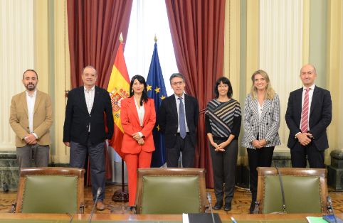 HOY, EN LA SEDE DEL MINISTERIO  