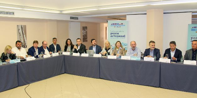 Hoy, en Burela, en el marco de la reunión interfederativa de cofradías de pescadores del Cantábrico-noroeste 