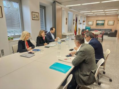 Hoy, en la sede de la Secretaría General de Pesca  